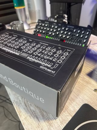 Roland SE-02 + K-25 Keyboard 