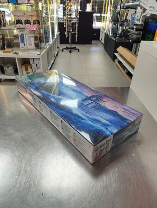 Maqueta Academy German Navy U-Boat IXB 1/150