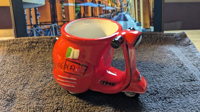 Portavaso Ceramica Vespa Rossa Bologna