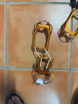Crampones Petzl Leopard