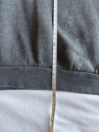 Sudadera gris de Adidas