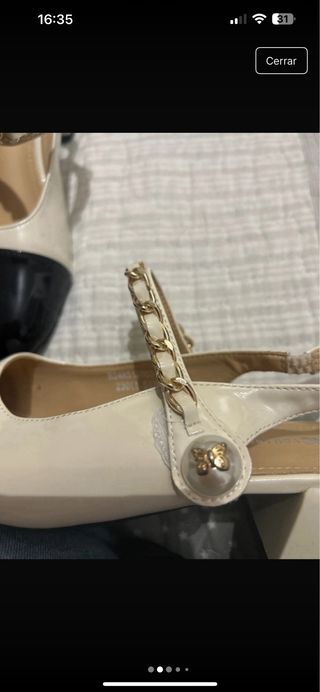 Zapatos originales bicolor con cadena y perla n 36