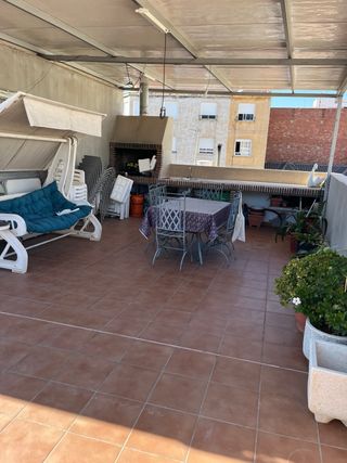 Piso 4 habitaciones con terraza 