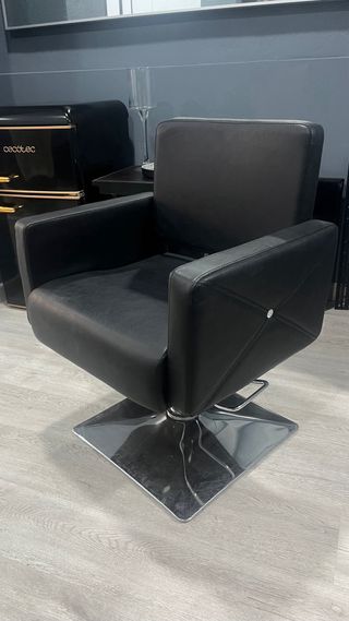 Sillón de peluquería giratorio