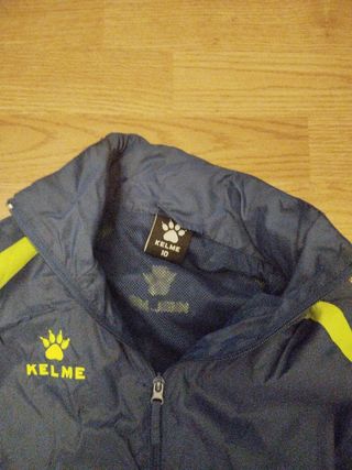 Cortavientos KELME azul y amarillo