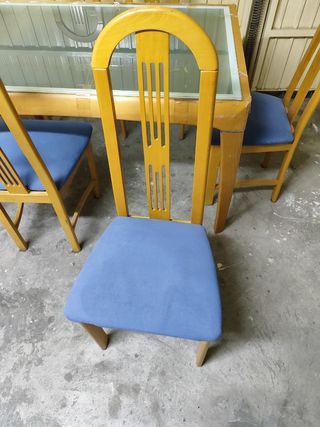 Mesa Comedor Cristal y 6 Sillas Madera