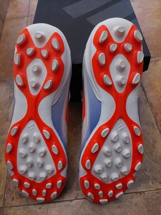 Botas de fútbol Adidas F50 AG - Talla 43