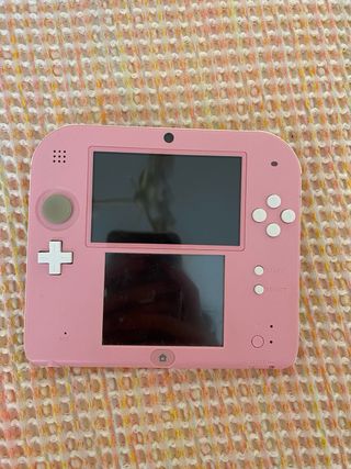 Nintendo 2DS + 7 juegos + funda