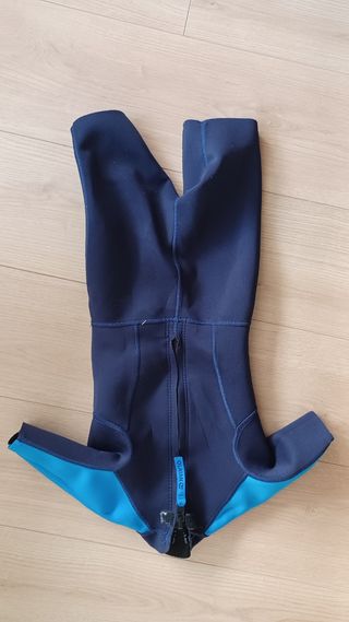 Neopreno niño OLAIAN talla 6-8 años