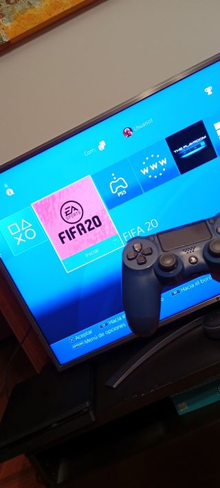 PS4 1TB+3 MANDOS+2 JUEGOS