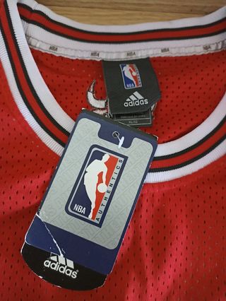 Camiseta Adidas Bulls Nueva 