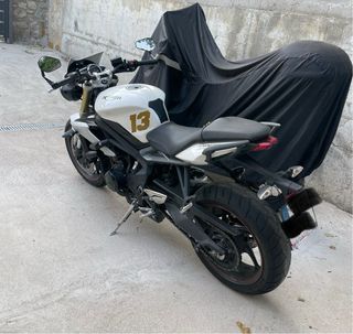Triumph Street Triple ABS 2016 Blanca