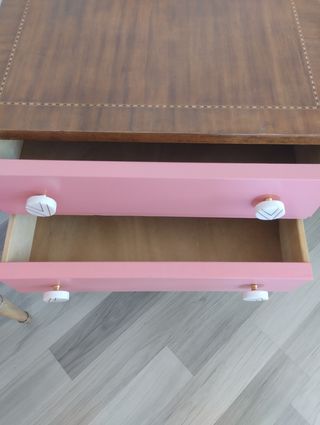 Comodini o tavolini restaurati