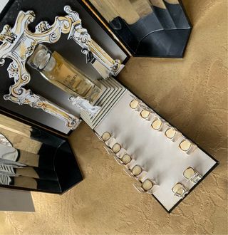 Miniatura Chanel N°5 Eau Première con Pasarela