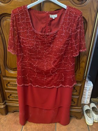 Vestido de ceremonia rojo