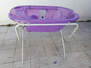 Bañera para bebé con soporte