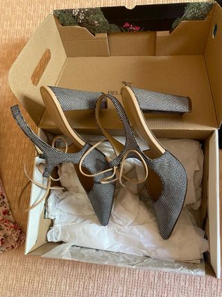 Tacones Bellehari Negro/Plata Talla 38