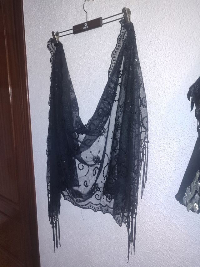  Pack urge venta Chal negro con lentejuelas y blus