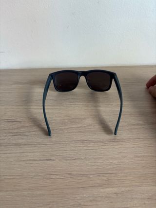 Gafas de sol oscuras