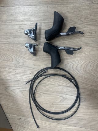 Manetas Sram Red AXS 12v