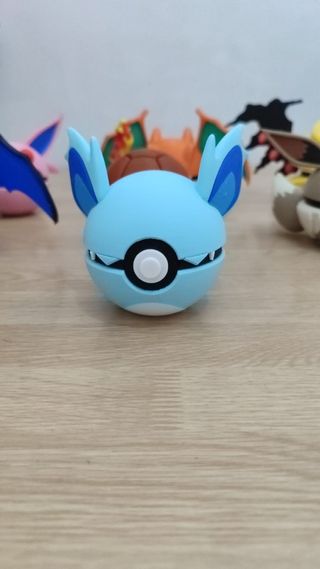 Poké Ball Nidorina Pokémon