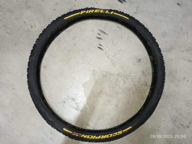Cubierta Pirelli Scorpion XC RC 29x2.20