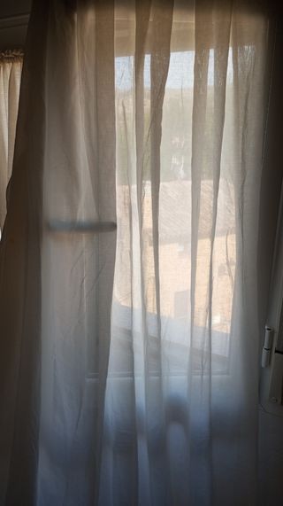 Cortina Zara Home color crema.