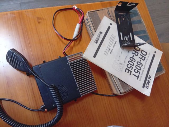 Emisora bibanda Alinco DR-605E VHF/UHF