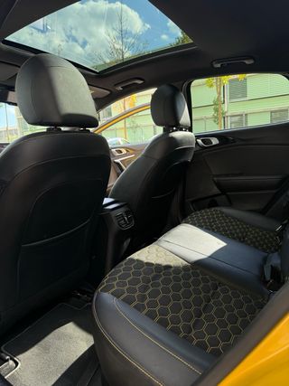 KIA XCeed 2019 Quantum Yellow
