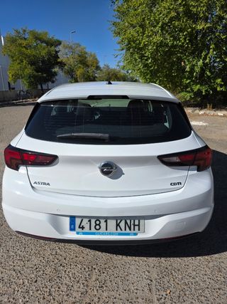 Opel Astra 2018