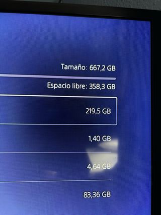 PlayStation 5 con 2 mandos y caja