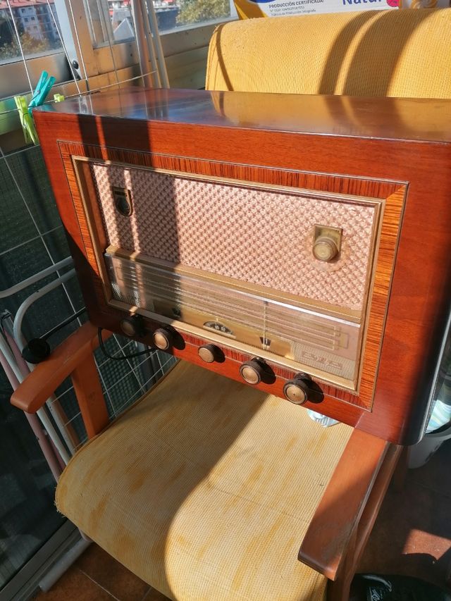 Radio Philips Antigua Funciona 125V