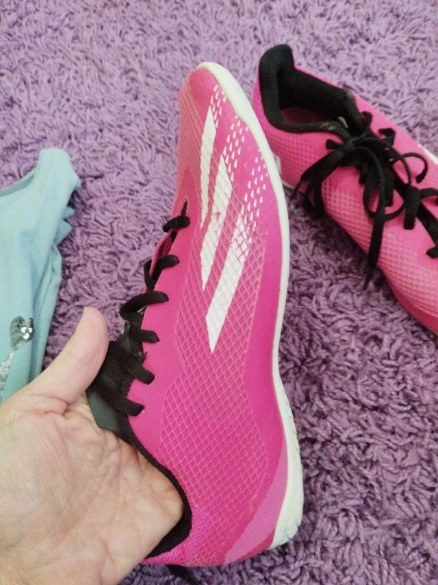 Zapatillas Adidas rosas y blancas