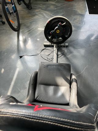 Thrustmaster T300 Ferrari Racing Wheel PS4/PS3