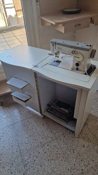Máquina de coser Alfa Super Automática