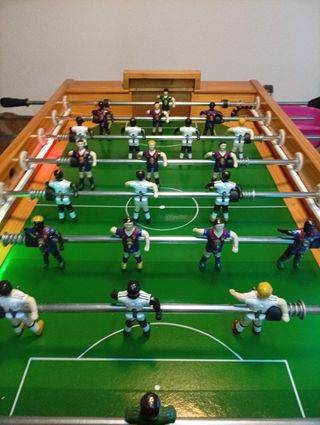 Futbolín con ruedas , luces LED de neon