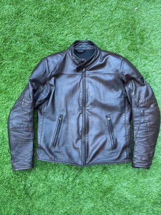 Chaqueta de piel Dainese para moto
