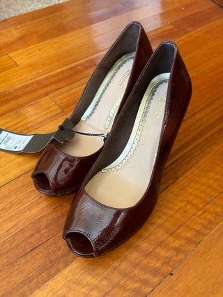 Zapatos de tacón marrones Cortefiel