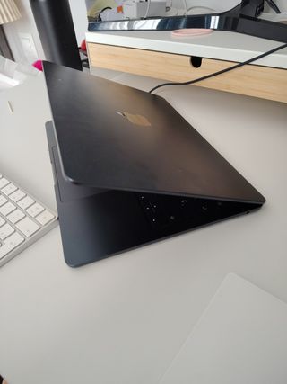 MacBook Air M3 2024 24GB RAM 500GB Disco Gris