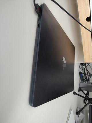 MacBook Air M3 2024 24GB RAM 500GB Disco Gris