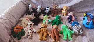 Lote de peluches variados