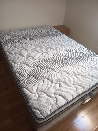 Canapé 1,35m con colchón incluido