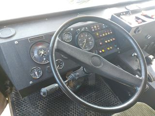 GRUA LIEBHERR  LTM1120  120 toneladas