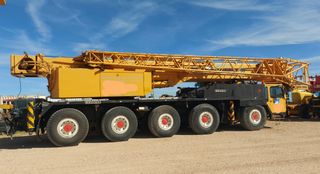 GRUA LIEBHERR  LTM1120  120 toneladas