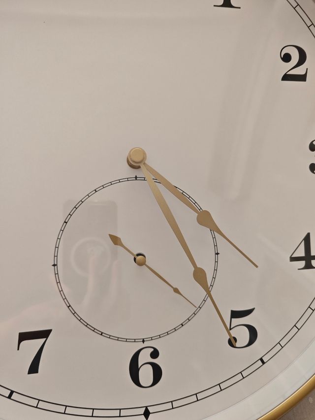 Reloj de Pared grande Ikea 46 cm de segunda mano por 20 EUR en