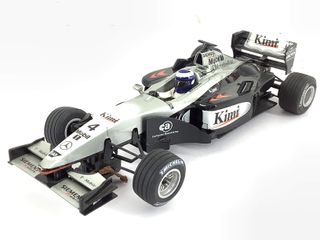 coche slot scalextric mclaren mp4/16 negro
