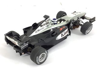 coche slot scalextric mclaren mp4/16 negro