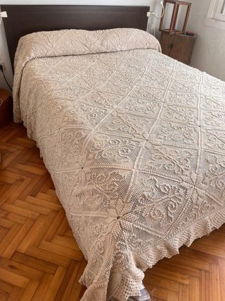 Colcha ganchillo beige