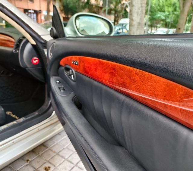 Lexus SC 2004 IMPECABLE, COMO NUEVO.