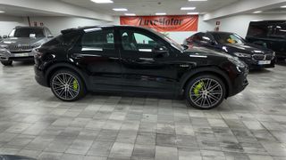 Porsche Cayenne Coupe E-Hybrid 3.0 v6 462cv 2020